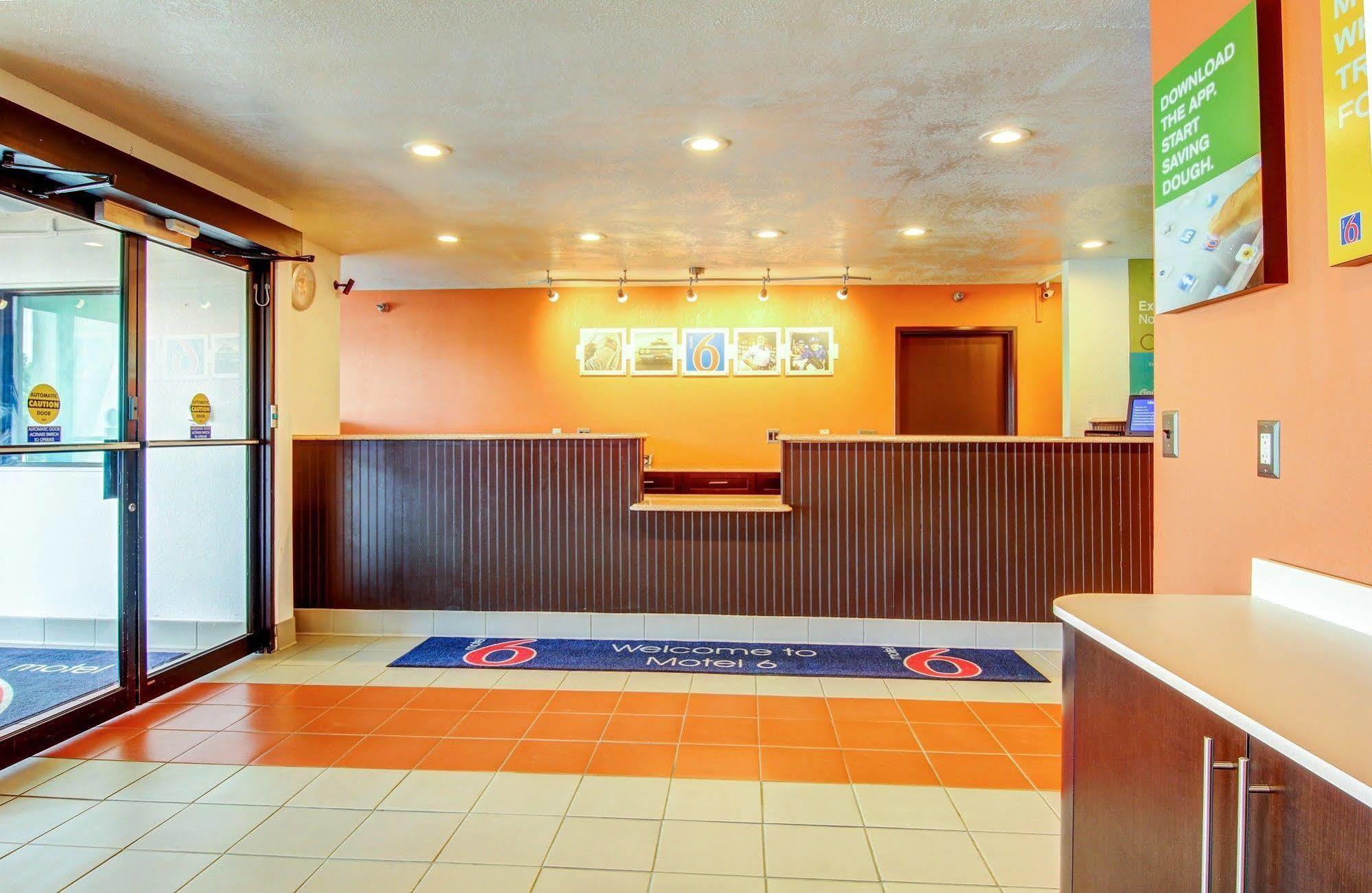 Motel 6-Columbia, Mo - East Εξωτερικό φωτογραφία