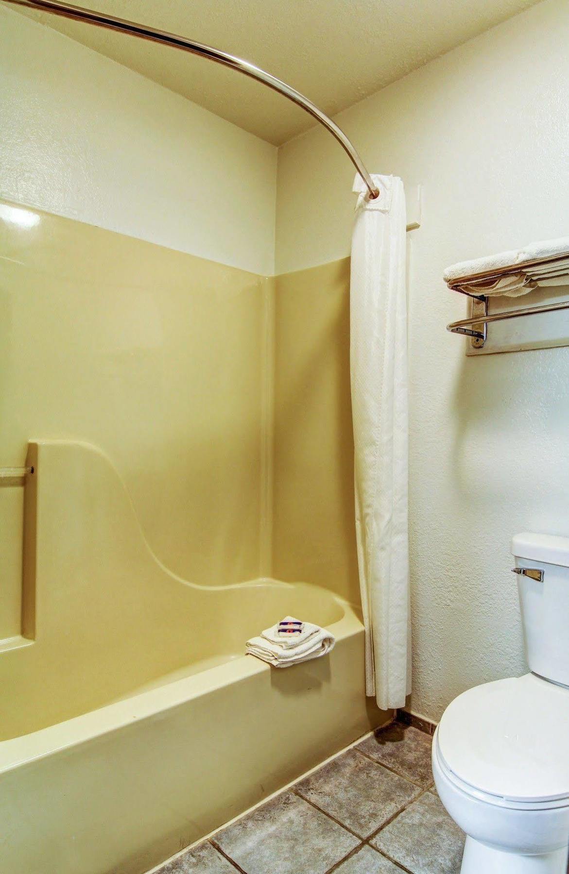 Motel 6-Columbia, Mo - East Εξωτερικό φωτογραφία